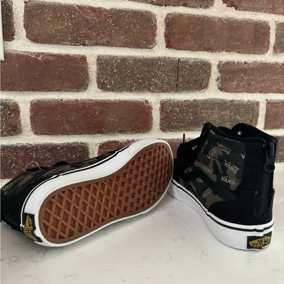 Vans - Youth Filmore Hi Zip - Size 1 - Picture 2 of 2